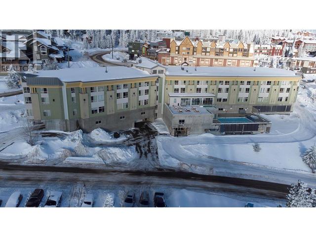 237 - 5340 Big White Road, Condo with 1 bedrooms, 1 bathrooms and 1 parking in Kootenay Boundary E BC | Image 1