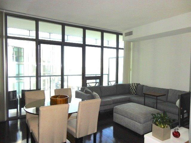 2702 - 33 Charles St E, Condo with 1 bedrooms, 1 bathrooms and 1 parking in Toronto ON | Image 4
