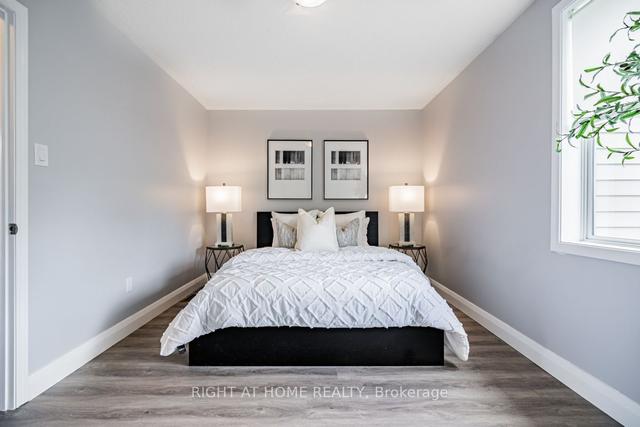 218 - 51 Halton St, Townhouse with 2 bedrooms, 2 bathrooms and 1 parking in Toronto ON | Image 8