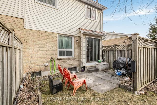 61 - 61 Adams Crt, Townhouse with 3 bedrooms, 3 bathrooms and 2 parking in Uxbridge ON | Image 17