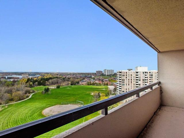 1403 - 30 Malta Ave, Condo with 3 bedrooms, 2 bathrooms and 1 parking in Brampton ON | Image 38