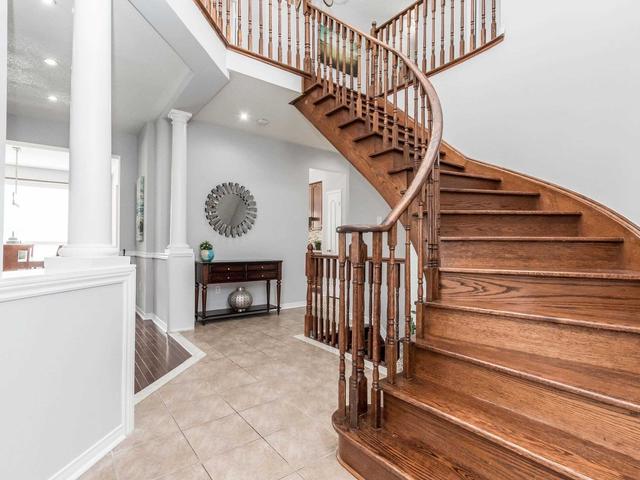 24 Tawnberry Circ, House detached with 4 bedrooms, 4 bathrooms and 4 parking in Brampton ON | Image 37