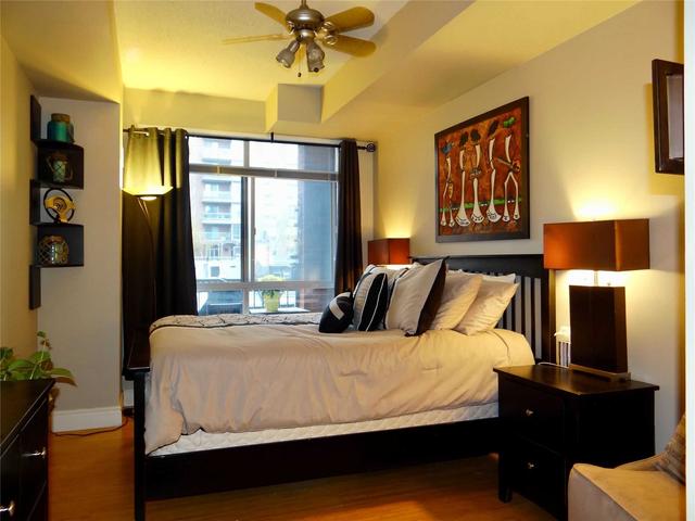 505 - 39 Jarvis St, Condo with 1 bedrooms, 2 bathrooms and 1 parking in Toronto ON | Image 3
