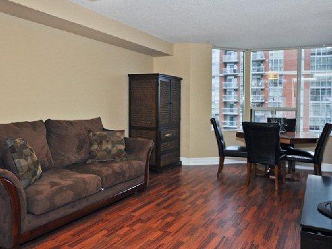 706 - 1270 Maple Crossing Blvd, Condo with 1 bedrooms, 1 bathrooms and 1 parking in Burlington ON | Image 3