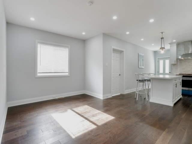 532 Jane St, House detached with 2 bedrooms, 2 bathrooms and 3 parking in Toronto ON | Image 13