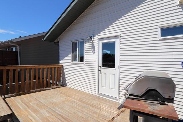 6213 59 Street, Home with 3 bedrooms, 1 bathrooms and 2 parking in Wetaskiwin County No. 10 AB | Image 13