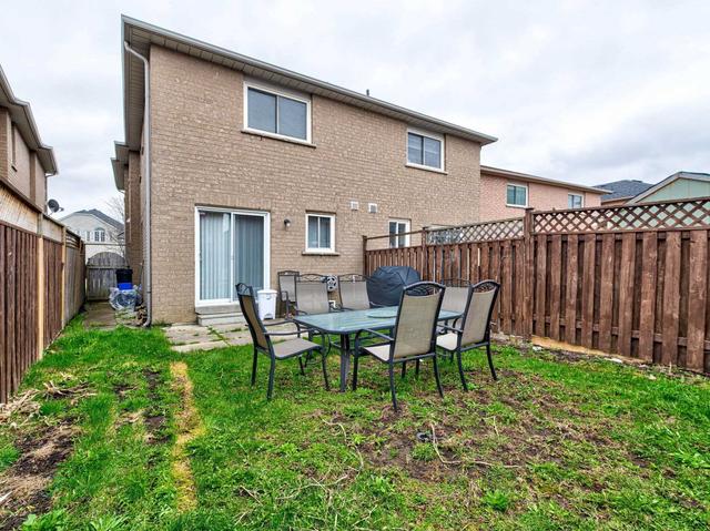 20 Herkes Dr, House semidetached with 3 bedrooms, 4 bathrooms and 3 parking in Brampton ON | Image 32