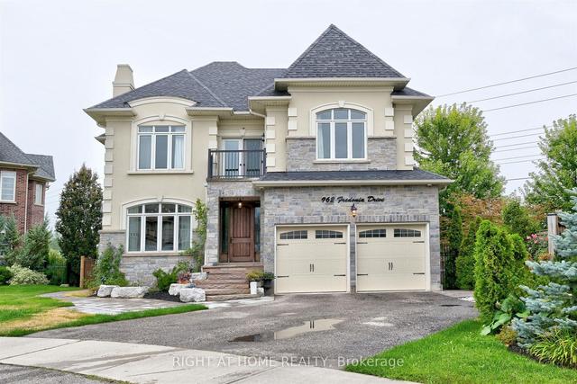 962 Fredonia Dr E, House detached with 4 bedrooms, 6 bathrooms and 6 parking in Mississauga ON | Image 1