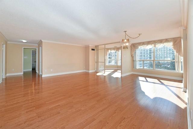 902 - 1 Clark Ave W, Condo with 2 bedrooms, 2 bathrooms and 2 parking in Vaughan ON | Image 36