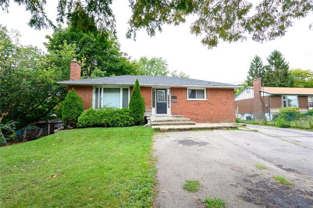 2221 Sunnydale Drive, House detached with 5 bedrooms, 2 bathrooms and 6 parking in Burlington ON | Image 3