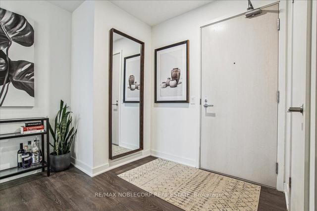 3605 - 115 Blue Jays Way, Condo with 2 bedrooms, 2 bathrooms and 0 parking in Toronto ON | Image 2