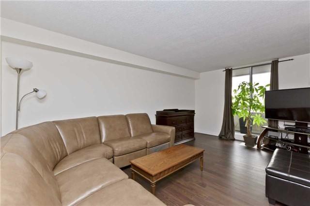 909 - 1300 Mississauga Valley Blvd, Condo with 2 bedrooms, 2 bathrooms and 1 parking in Mississauga ON | Image 4