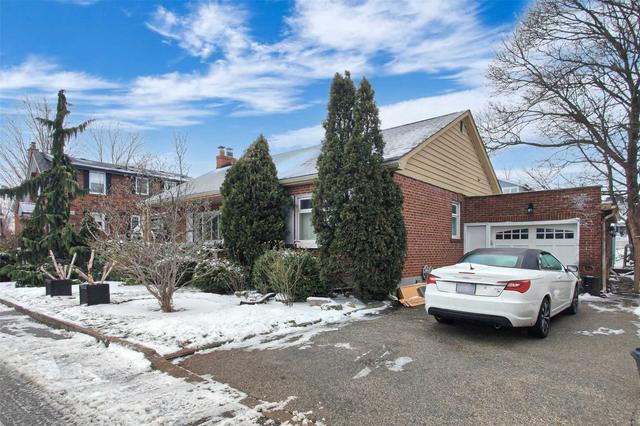 1 Park Hill Crt, House detached with 2 bedrooms, 2 bathrooms and 3 parking in Brampton ON | Image 23