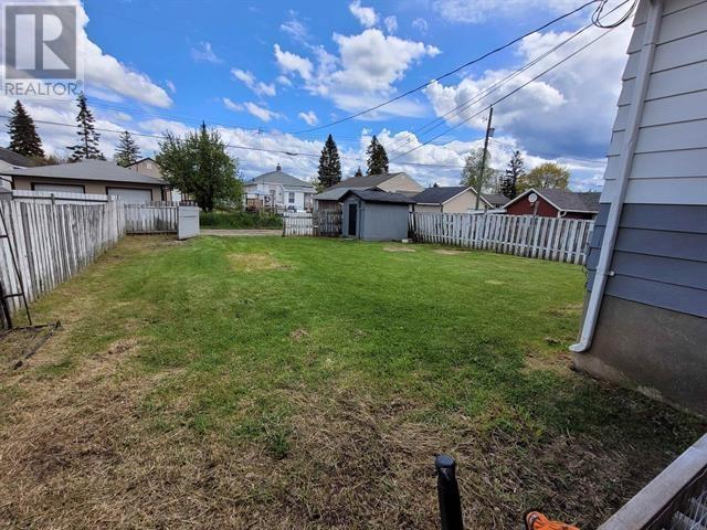 834 Ewert Street, House detached with 3 bedrooms, 1 bathrooms and null parking in Prince George BC | Image 6