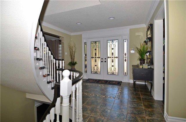 130 Franklin Ave, House detached with 4 bedrooms, 4 bathrooms and 6 parking in Vaughan ON | Image 3