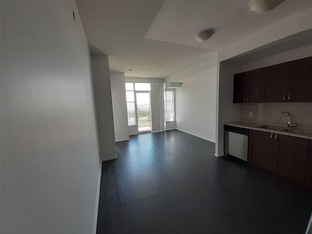 633 - 540 Bur Oak Ave, Condo with 1 bedrooms, 2 bathrooms and 1 parking in Markham ON | Image 12