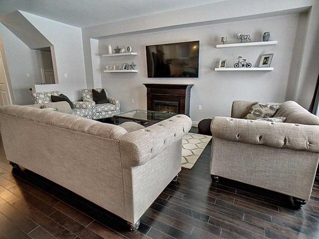 23 Lowry Crt, House detached with 3 bedrooms, 3 bathrooms and 6 parking in Barrie ON | Image 13