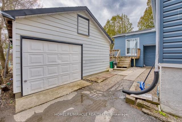 298 Elmwood St, House detached with 3 bedrooms, 2 bathrooms and 7 parking in Kingston ON | Image 30