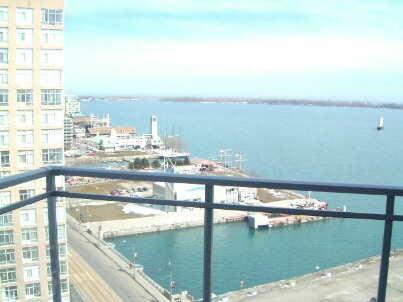 uph07 - 410 Queens Quay W, Condo with 2 bedrooms, 3 bathrooms and null parking in Toronto ON | Image 3
