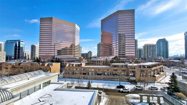 613 - 15 Greenview Ave, Condo with 2 bedrooms, 2 bathrooms and 1 parking in Toronto ON | Image 31