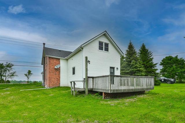 204372 26 Highway, House detached with 3 bedrooms, 1 bathrooms and 12 parking in Meaford ON | Image 4