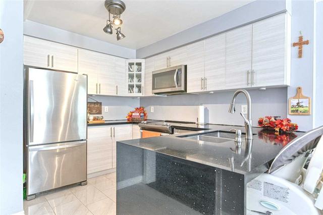 85 Ozner Crt, House attached with 3 bedrooms, 3 bathrooms and 4 parking in Brampton ON | Image 19