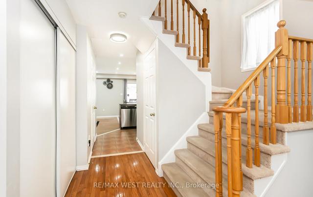 1875 Secretariat Pl, House detached with 3 bedrooms, 4 bathrooms and 2 parking in Oshawa ON | Image 32