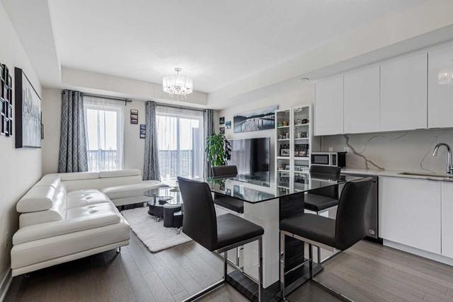 26 - 39 John Perkins Bull Dr, Townhouse with 3 bedrooms, 3 bathrooms and 1 parking in Toronto ON | Image 7