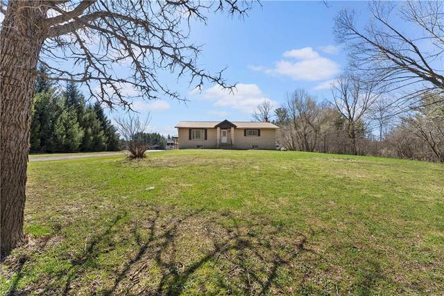 611 Woito Station Road, House detached with 3 bedrooms, 2 bathrooms and 10 parking in North Algona Wilberforce ON | Image 28