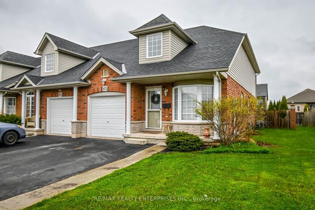 425 Autumn Cres, House attached with 3 bedrooms, 3 bathrooms and 3 parking in Welland ON | Image 30