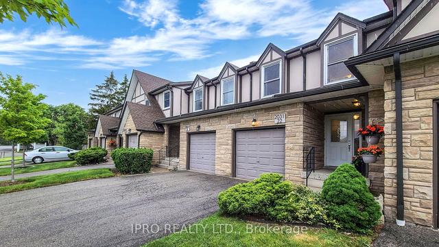 22 - 2031 Amherst Heights Crt, Townhouse with 3 bedrooms, 2 bathrooms and 3 parking in Burlington ON | Image 12