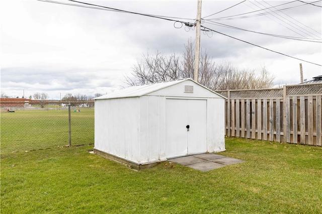 233 Basswood Avenue, House detached with 3 bedrooms, 1 bathrooms and 3 parking in Renfrew ON | Image 29