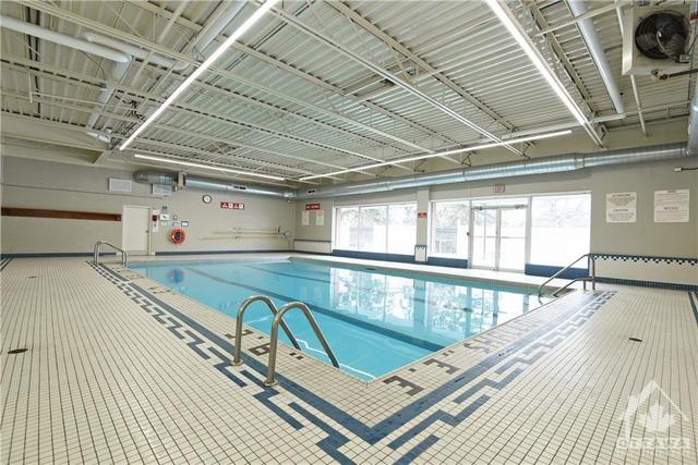 408 - 2000 Jasmine Crescent, Condo with 2 bedrooms, 1 bathrooms and 1 parking in Ottawa ON | Image 9