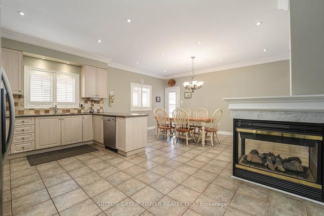 41 Vas Rd, House detached with 3 bedrooms, 4 bathrooms and 4 parking in Vaughan ON | Image 11