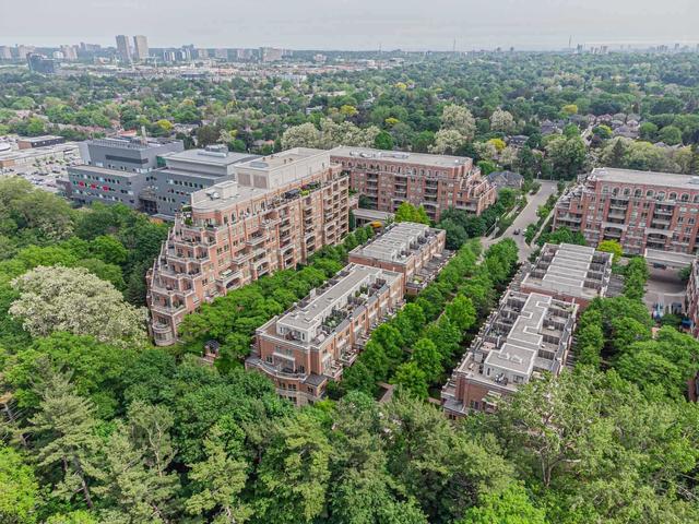 th10 - 21 Burkebrook Pl, Townhouse with 3 bedrooms, 3 bathrooms and 2 parking in Toronto ON | Image 36
