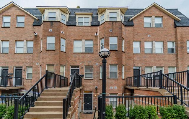 126 - 760 Lawrence Ave W, Townhouse with 2 bedrooms, 2 bathrooms and 1 parking in Toronto ON | Image 1