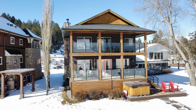1747 5th Avenue, House detached with 3 bedrooms, 3 bathrooms and 3 parking in Invermere BC | Image 9