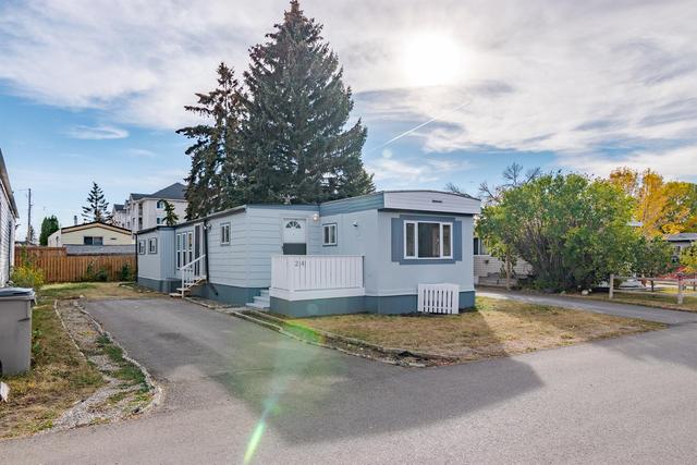 24 - 6220 17 Avenue Se, Home with 3 bedrooms, 1 bathrooms and 4 parking in Calgary AB | Image 32