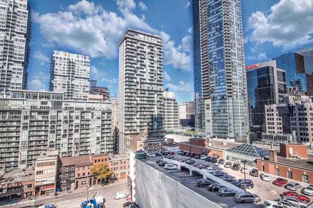 1003 - 224 King St W, Condo with 2 bedrooms, 2 bathrooms and 1 parking in Toronto ON | Image 13
