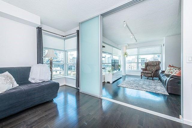 1001 - 50 Lombard St, Condo with 2 bedrooms, 1 bathrooms and 1 parking in Toronto ON | Image 25