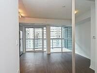 708 - 30 Meadowglen Pl, Condo with 1 bedrooms, 1 bathrooms and null parking in Toronto ON | Image 4
