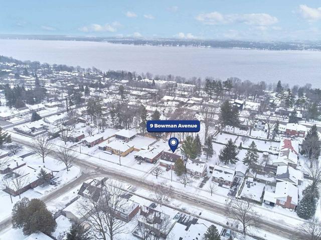 9 Bowman Ave, House detached with 5 bedrooms, 4 bathrooms and 5 parking in Barrie ON | Image 2