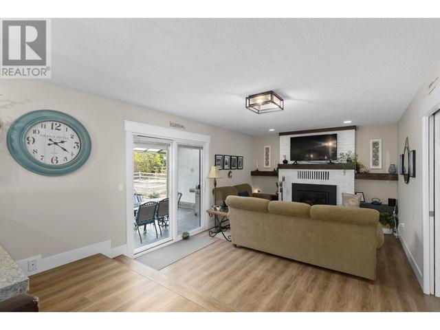 2401 Crestview Road, House detached with 5 bedrooms, 4 bathrooms and 5 parking in West Kelowna BC | Image 20