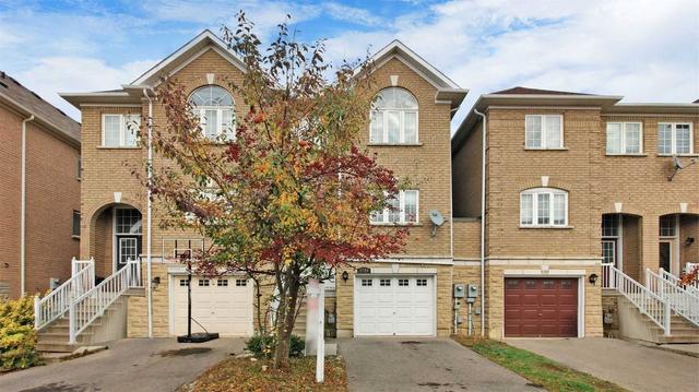 5789 Tiz Rd, House attached with 3 bedrooms, 4 bathrooms and 2 parking in Mississauga ON | Card Image