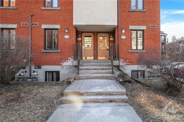 210 Alvin Road, House attached with 3 bedrooms, 2 bathrooms and 1 parking in Ottawa ON | Image 3