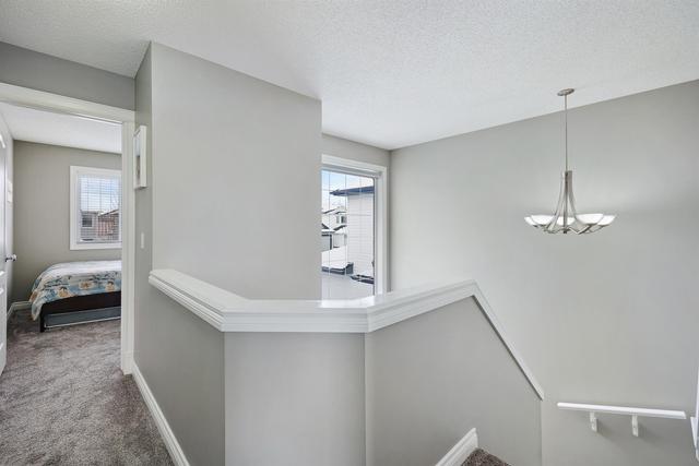 2045 Bridlemeadows Manor Sw, House detached with 3 bedrooms, 2 bathrooms and 4 parking in Calgary AB | Image 11