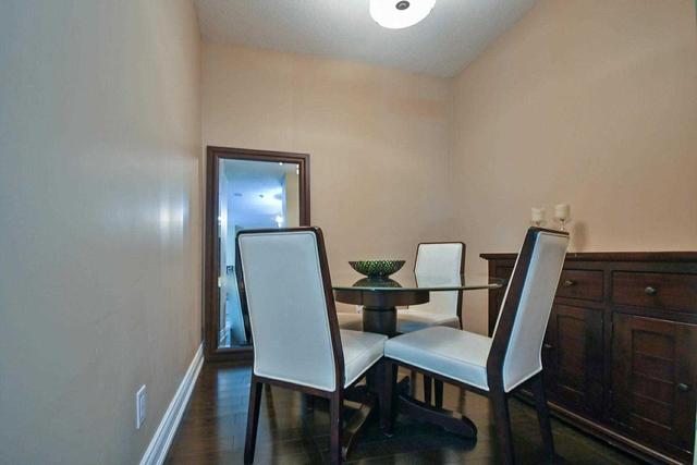 815 - 10 Bloorview Pl, Condo with 2 bedrooms, 2 bathrooms and 1 parking in Toronto ON | Image 3