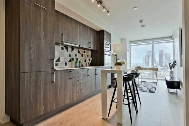 1411w - 27 Bathurst St, Condo with 1 bedrooms, 1 bathrooms and 0 parking in Toronto ON | Image 23