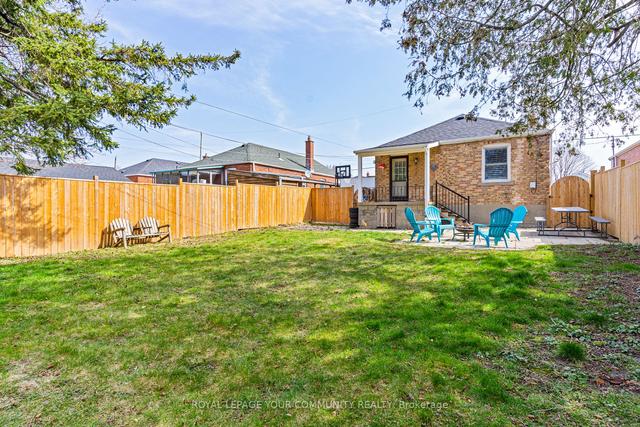 148 North Bonnington Ave, House detached with 2 bedrooms, 2 bathrooms and 4 parking in Toronto ON | Image 29