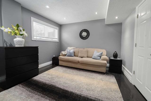 4167 Sugarbush Rd, House detached with 3 bedrooms, 2 bathrooms and 3 parking in Mississauga ON | Image 17